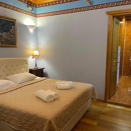 Kyveli Suites Nafplio Ngoại thất bức ảnh
