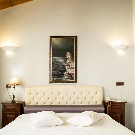Kyveli Suites Nafplio Phòng bức ảnh