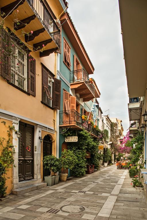 Kyveli Suites Nafplio Ngoại thất bức ảnh